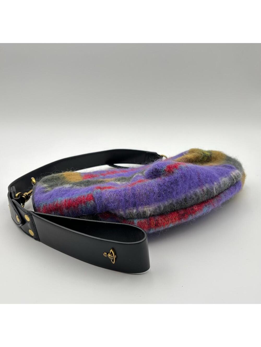 Vivienne Westwood Agnes Small Reversible Tartan Shoulder Bag - Picture 4 of 7